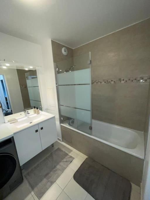 Superbe Appartement Tres Confortable Serris Exterior foto