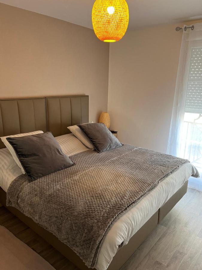 Superbe Appartement Tres Confortable Serris Exterior foto